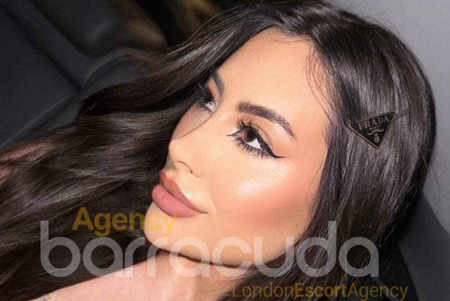 Vandini, escort in London from Agency Barracuda.