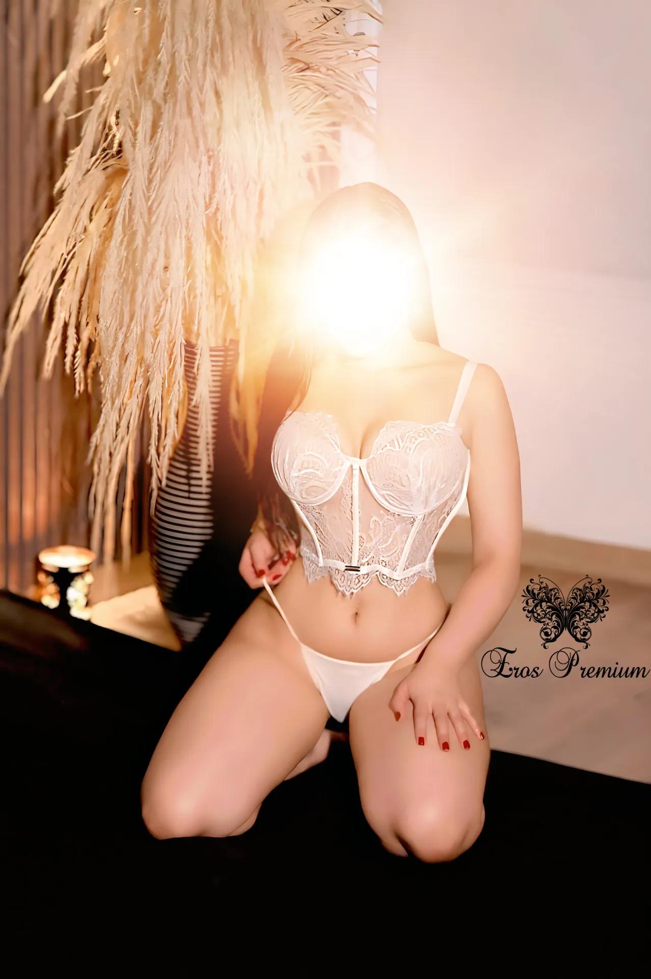 Monica, escort in Bogota from Eros Premium.