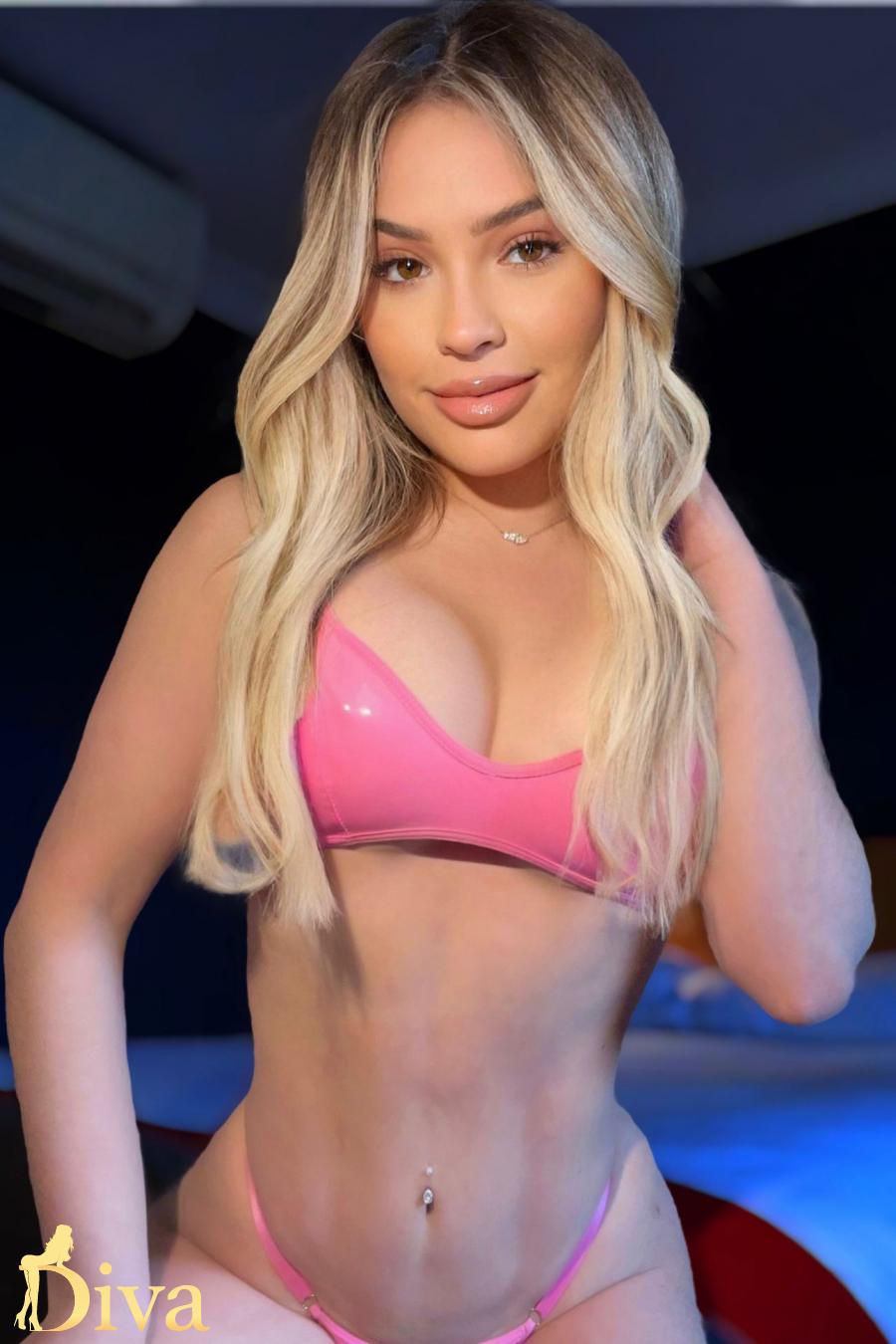 Bonsai, escort in London from Diva Escort.