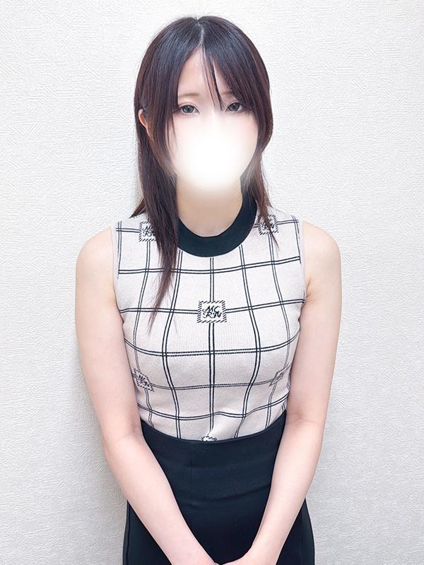 Reika, escort in Tokyo from Milf Escort.