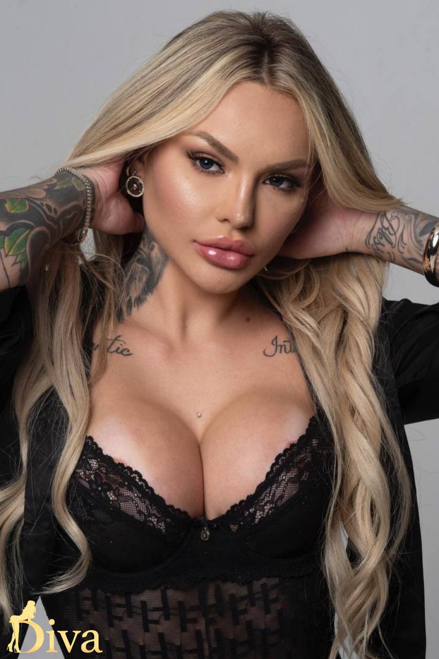 Glo, escort in London from Diva Escort.