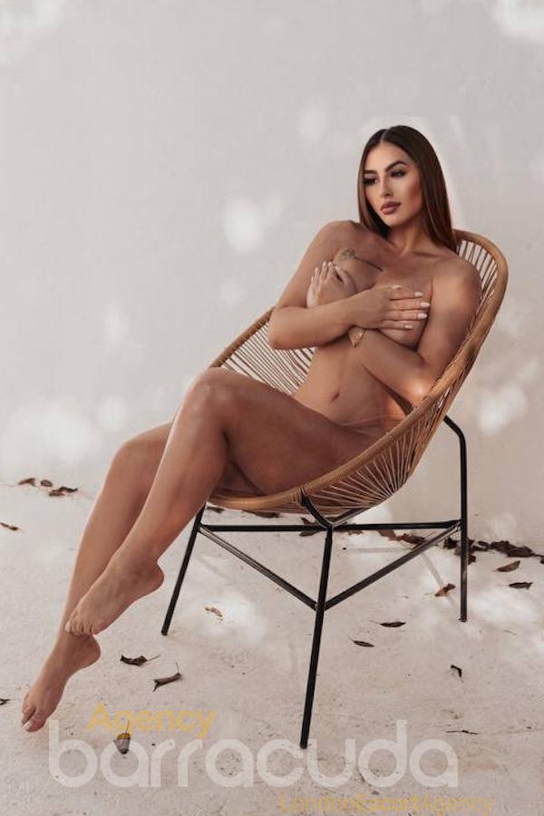 Vandini, escort in London from Agency Barracuda.