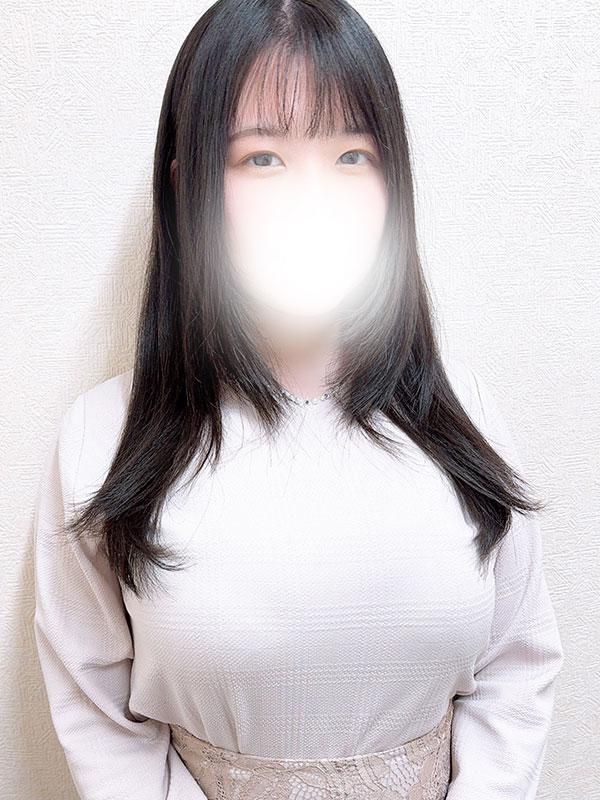 Tomoe, escort in Tokyo from Milf Escort.