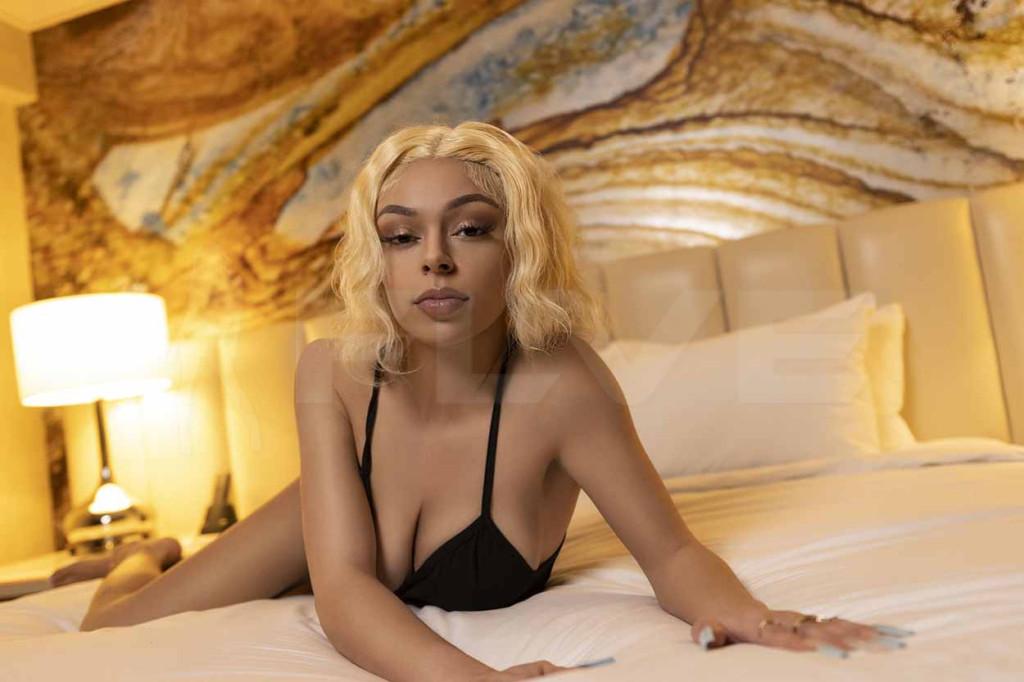 Fallon, escort in Las Vegas from Female Las Vegas Escorts.