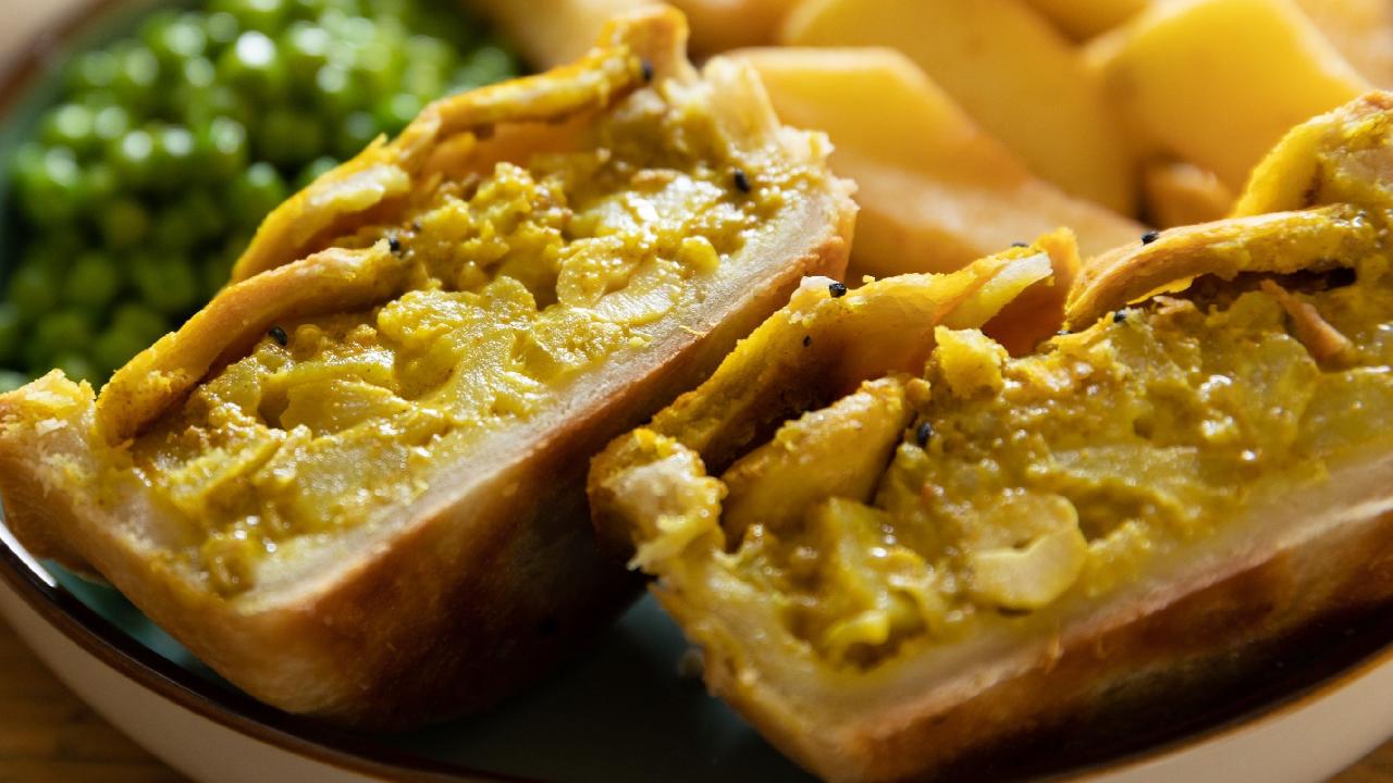 Meal card cover for: Vegan CAULIFLOWER CURRY PIE