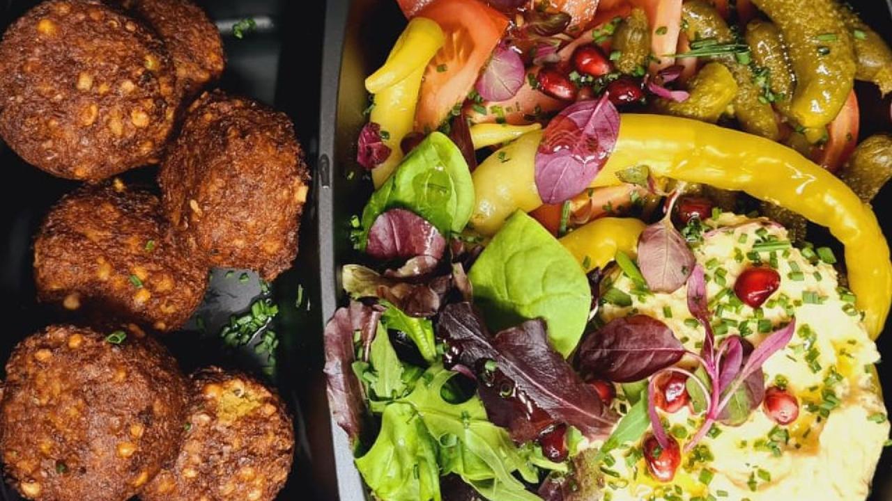 Meal card cover for: Vegan Falafel Box (VG)