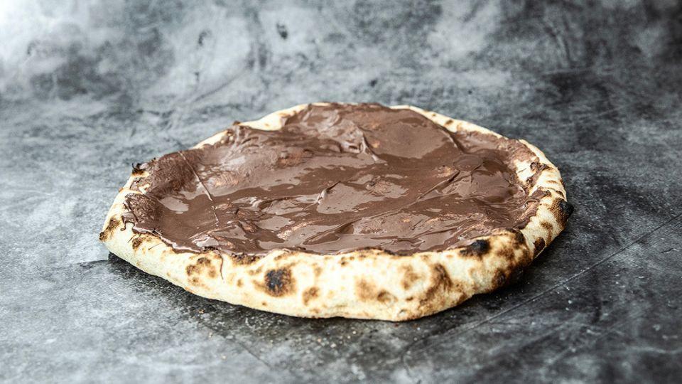 Meal card cover for: Nutella Pizza