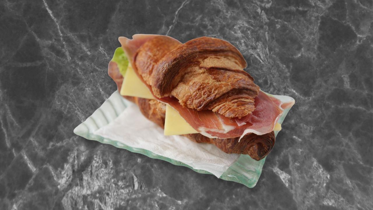 Meal card cover for: Ham & Cheese Croissant