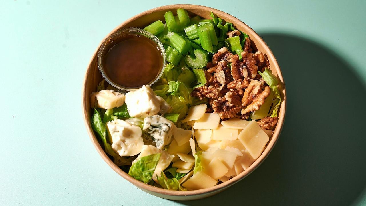 Meal card cover for: Celery Walnuts Gorgonzola