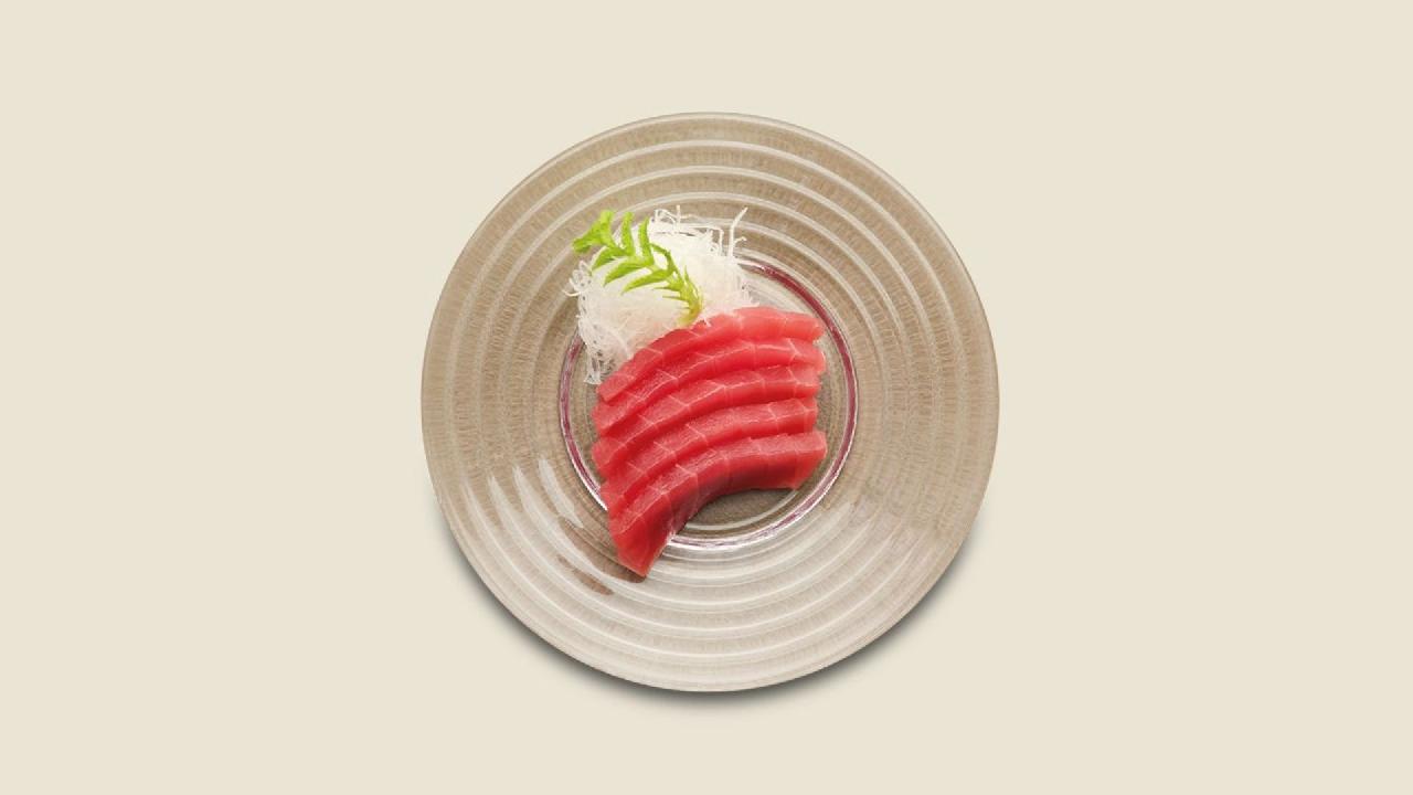 Meal card cover for: Maguro Sashimi