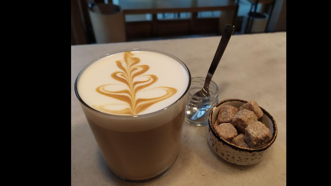 Meal card cover for: Latte