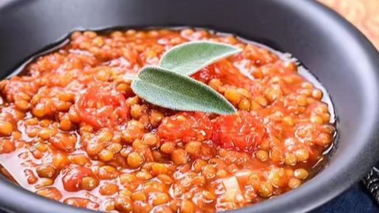 Meal card cover for: Green lentils with cherry tomato. (250ml)