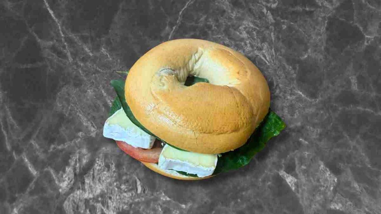 Meal card cover for: Brie Basil & Tomato Bagel