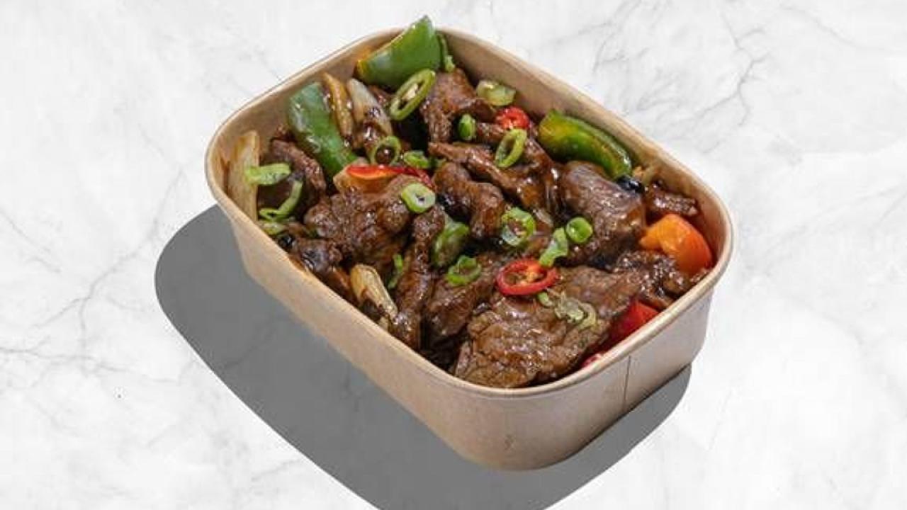 Meal card cover for: Beef with Blackbean Sauce 豉椒⽜⾁