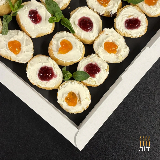 Meal card cover for: Mini Scones, Clotted Cream and Jams