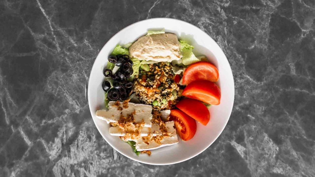 Meal card cover for: Brie & Tomato Salad