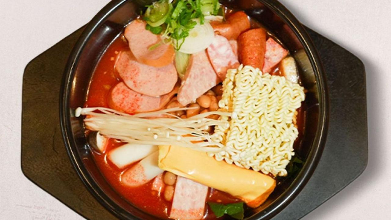 Meal card cover for: Budae Jjigae