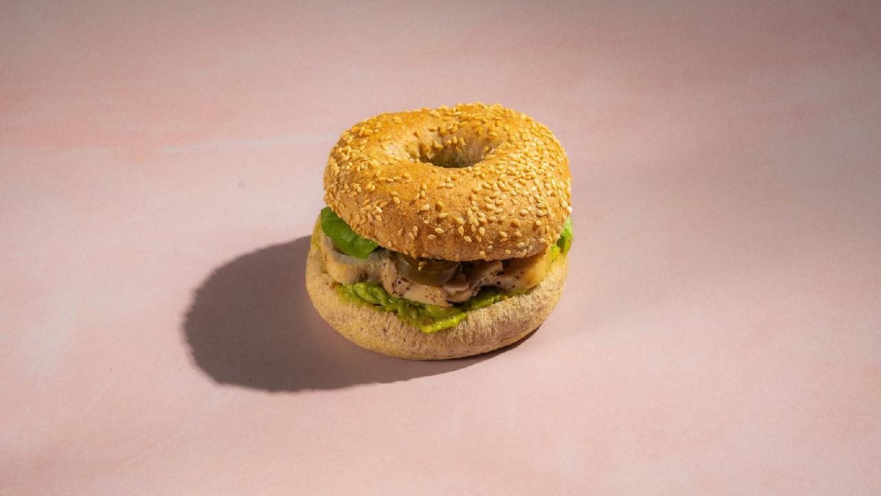 Meal card cover for: CAT Chicken + avocado bagel CAT