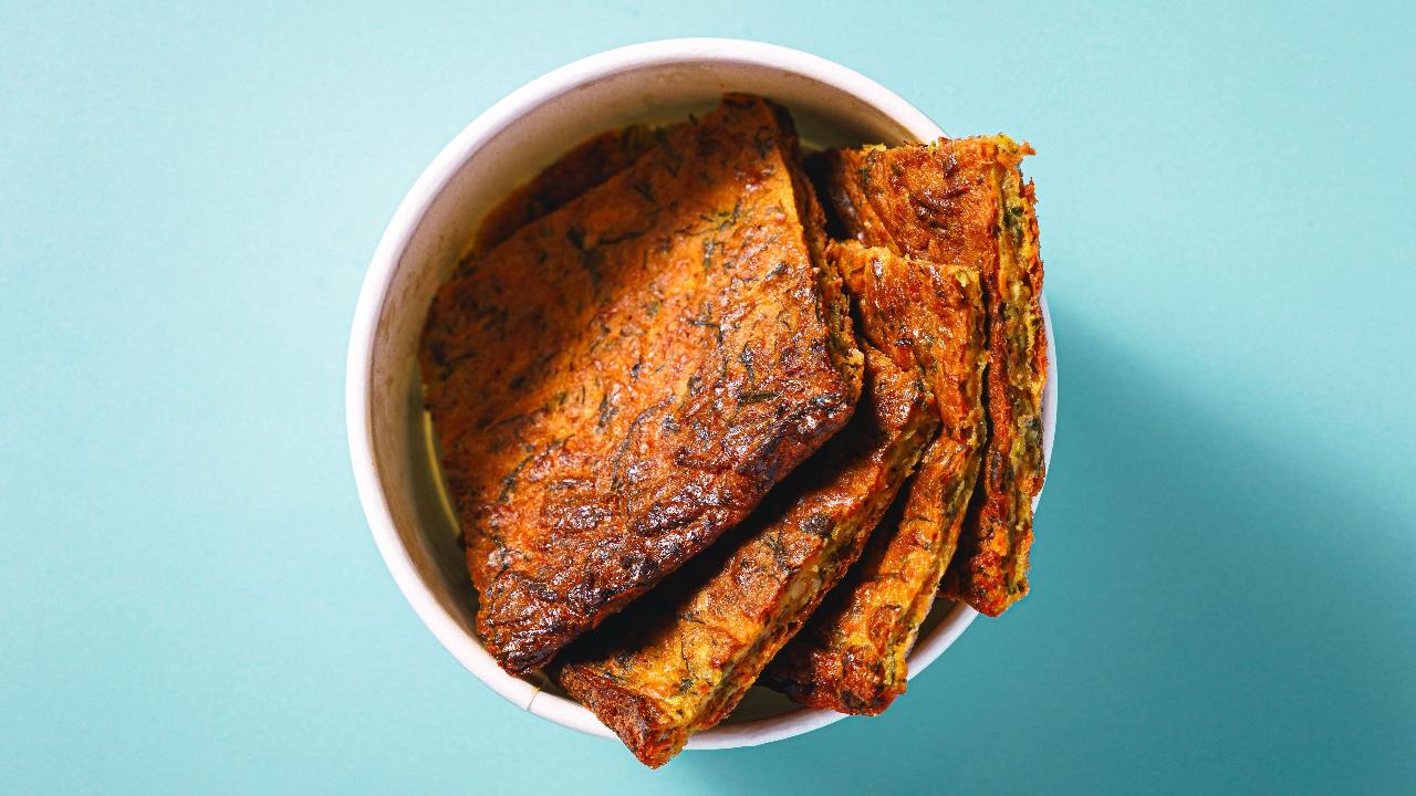 Meal card cover for: Mucver - Courgette pancakes