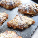 Meal card cover for: Almond croissant
