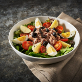 Meal card cover for: Tuna Nicoise Salad (individual box)
