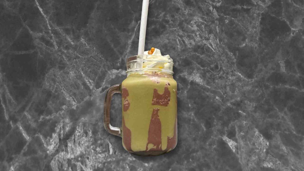 Meal card cover for: NEW! Dubai Chocolate Milkshake