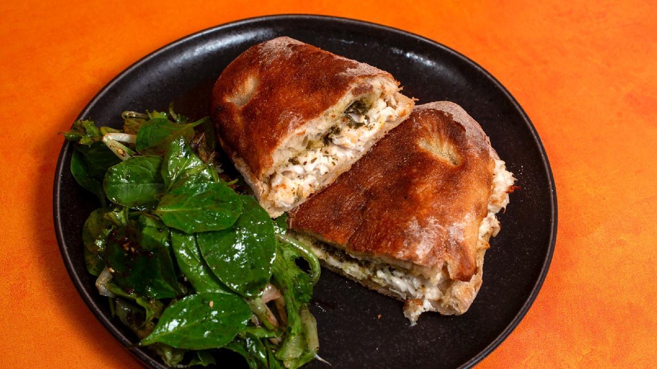 Meal card cover for: Chicken Breast Mayo & Pesto (Halal)