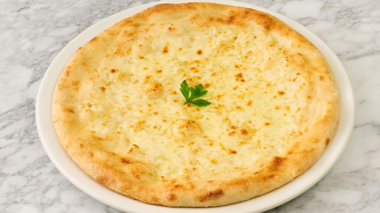 Meal card cover for: Garlic Bread with Mozzarella Sharer