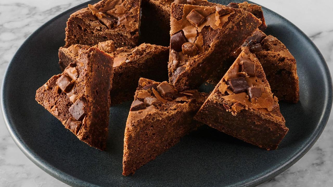 Meal card cover for: Double Chocolate Brownie Bites