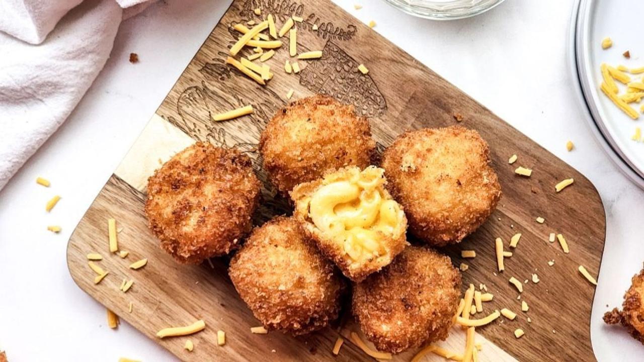 Meal card cover for: Mac & Cheese Baked Balls (5)