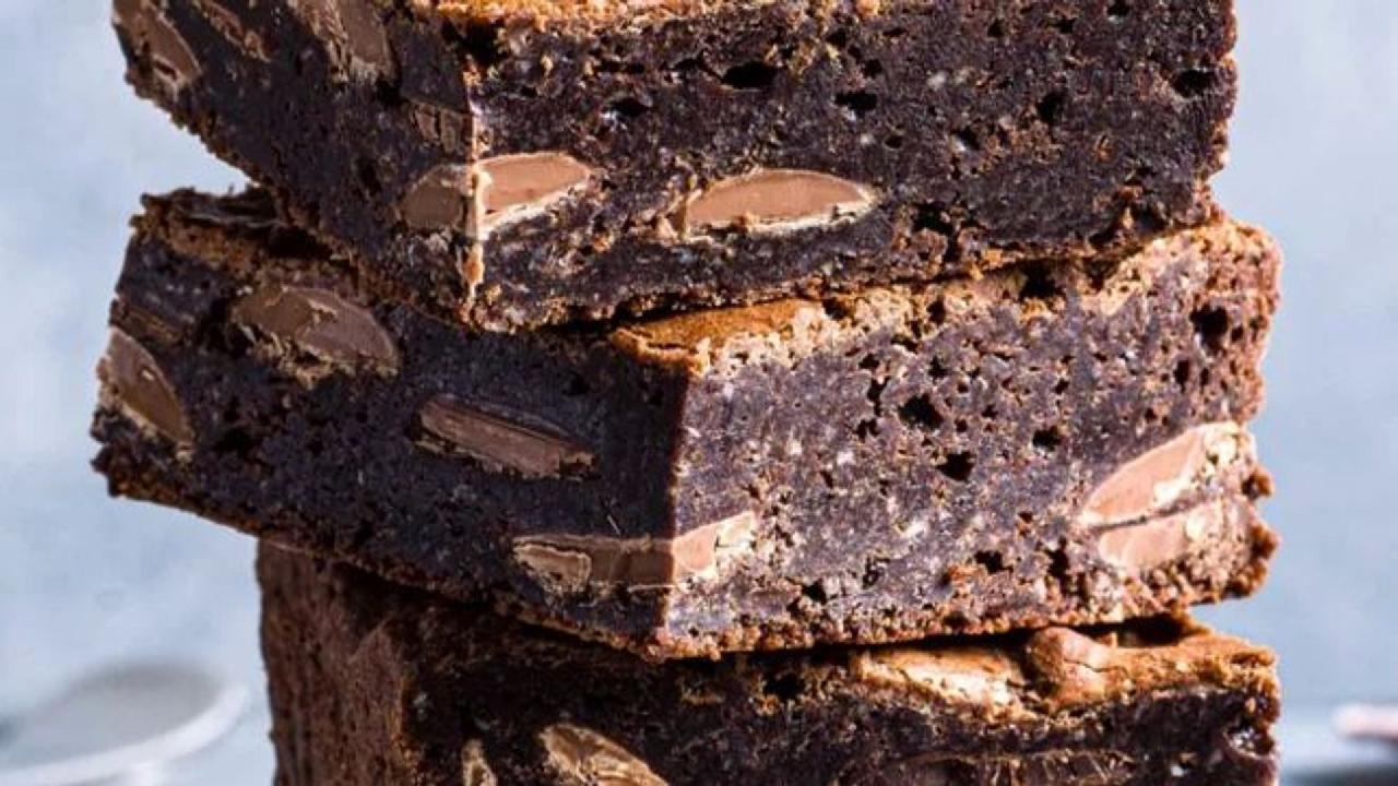 Meal card cover for: Double Chocolate Brownie