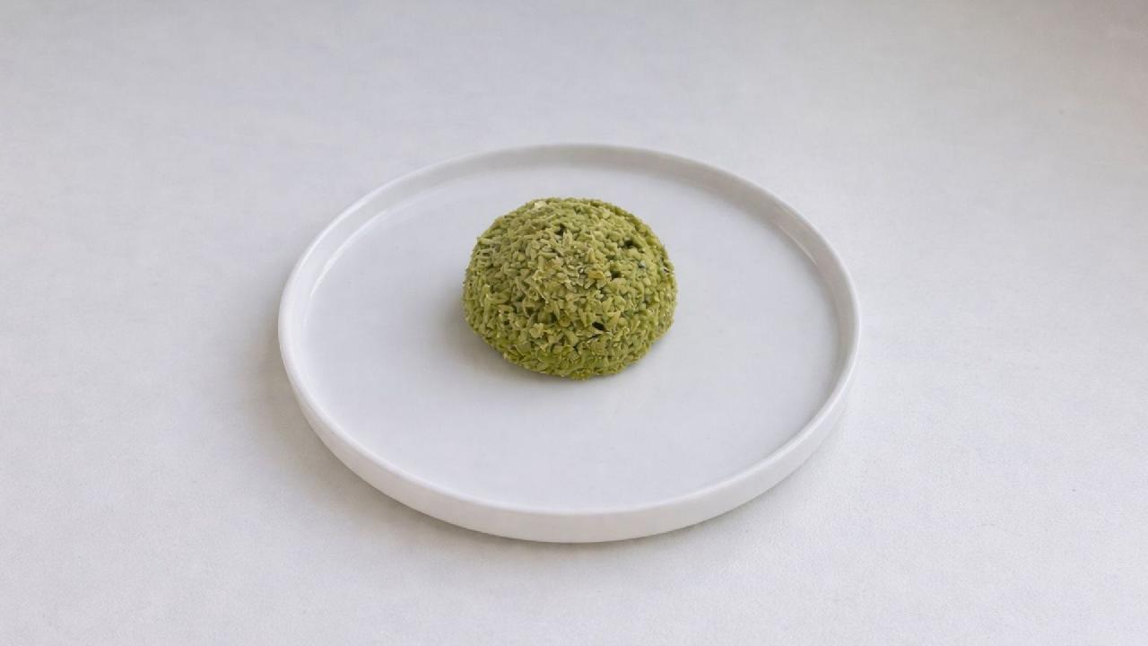 Meal card cover for: Ketobee Matcha Macaroon 