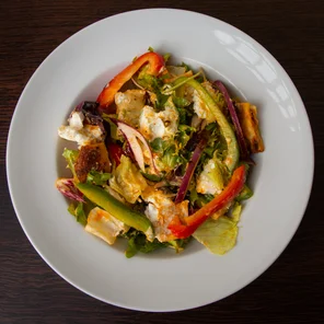 Meal card cover for: Goat Cheese Mix Salad (M)