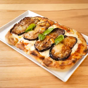 Meal card cover for: Pinsa Parmigiana