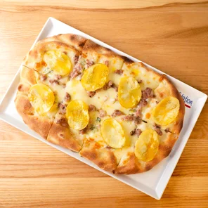 Meal card cover for: Pinsa Salsiccia, Patate e Gorgonzola