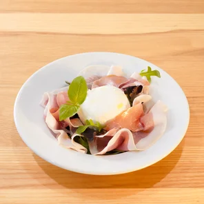 Meal card cover for: Crudo e Bufala