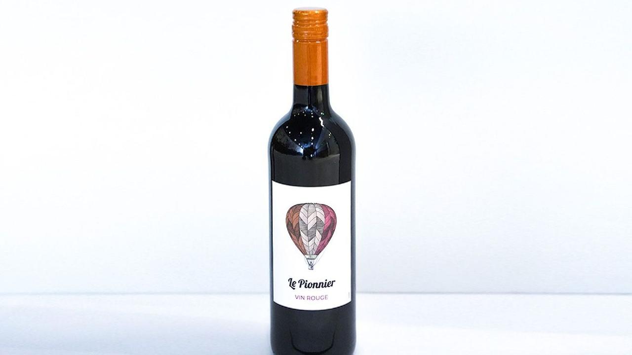 Meal card cover for: Le Pionnier Rouge - France