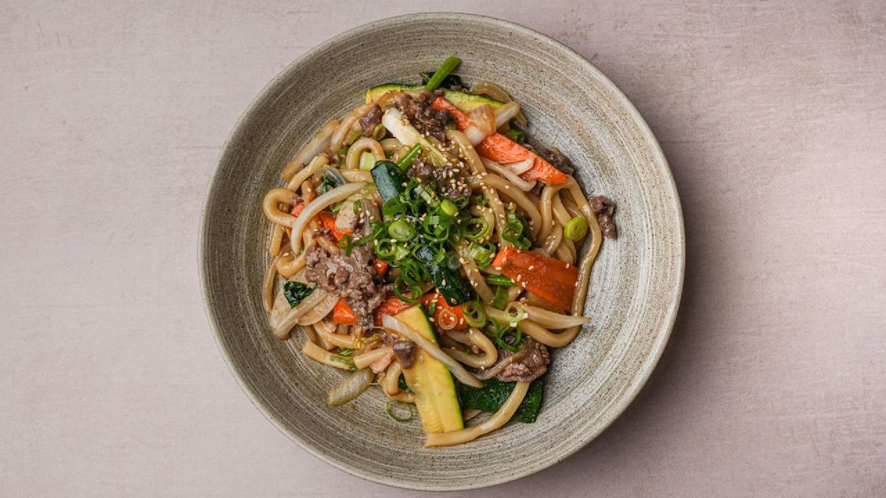 Meal card cover for: Beef Fried Noodle