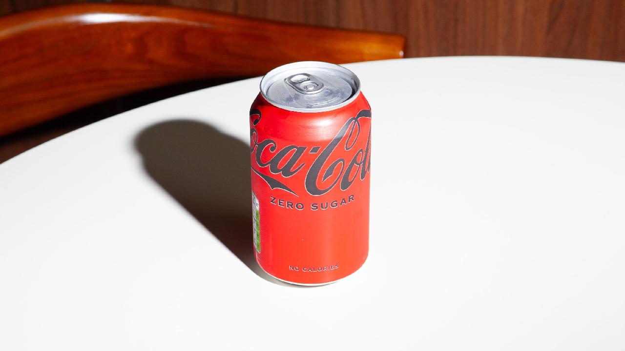 Meal card cover for: Coke Zero