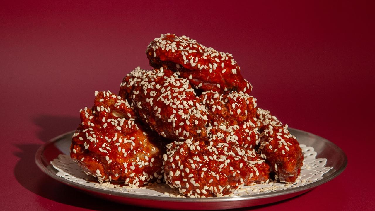 Meal card cover for: BBQ Wings - 6 Piece