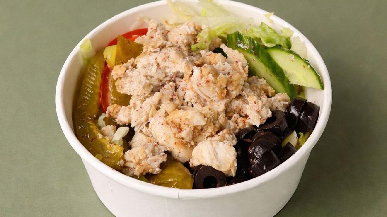 Meal card cover for: Shawarma Chicken Bowl (NEW)