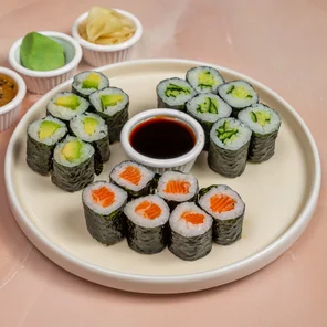 Meal card cover for: Kids Maki Sushi Box (18 Pcs)