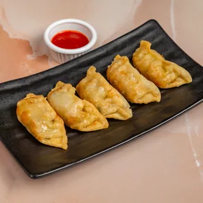 Meal card cover for: Chicken Gyoza