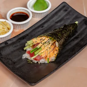 Meal card cover for: Spicy Tuna and Cucumber Temaki