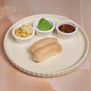 Meal card cover for: Yellow Tail Nigiri - 2 Pcs