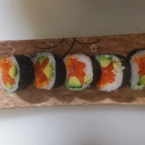 Meal card cover for: Spicy Salmon Roll