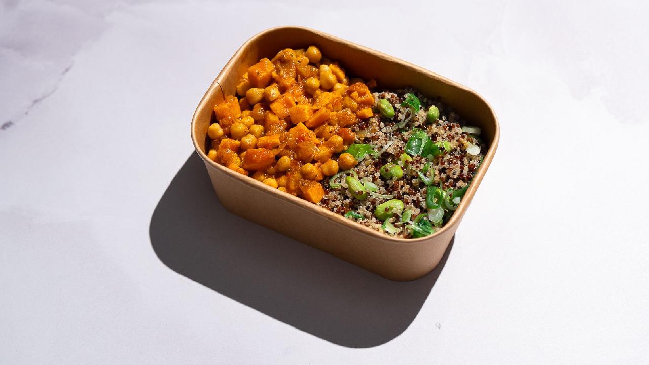 Meal card cover for: CAT Quinoa + chickpea curry box CAT