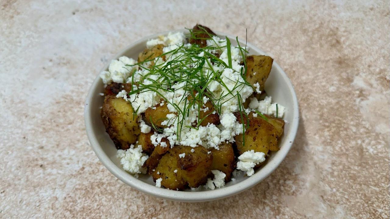 Meal card cover for: Roasted Potatoes (v)