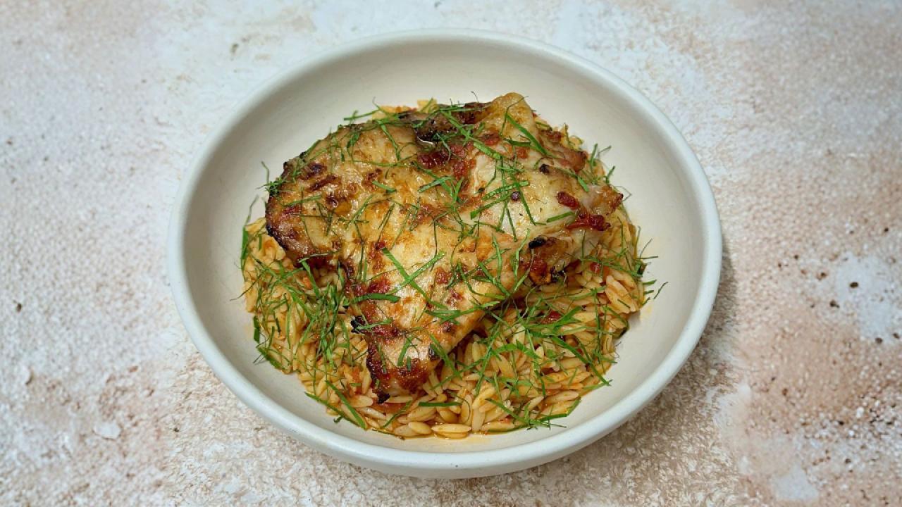 Meal card cover for: Chicken Roast Giouvetsi