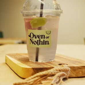 Meal card cover for: Lemon and strawberry cooler